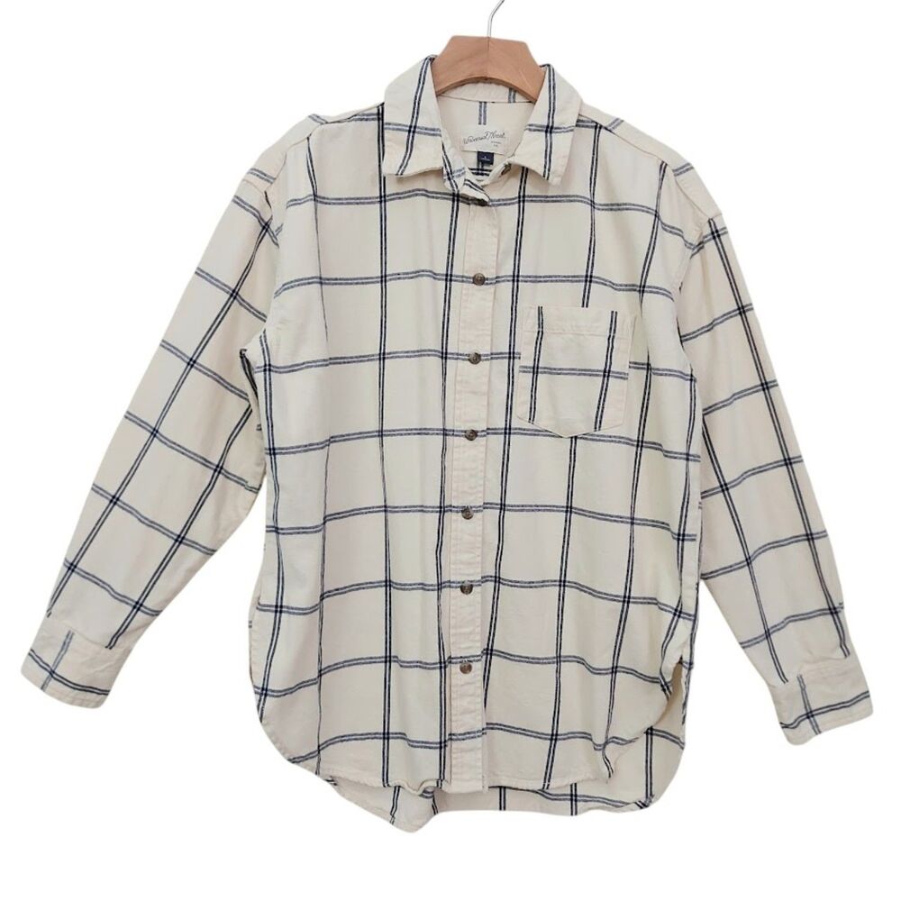 Universal Thread Shirt Womens Small Beige Oversized Fit Check Long Sleeve Cotton